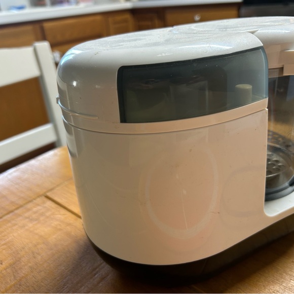 VGUC baby brezza one step baby food maker deluxe - Picture 5 of 8